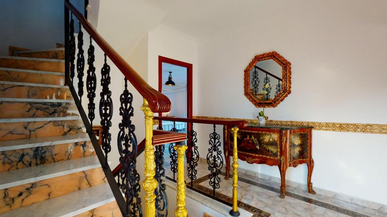 Majestic By The Heated Private Pool & Jacuzzi Villa Benalmádena