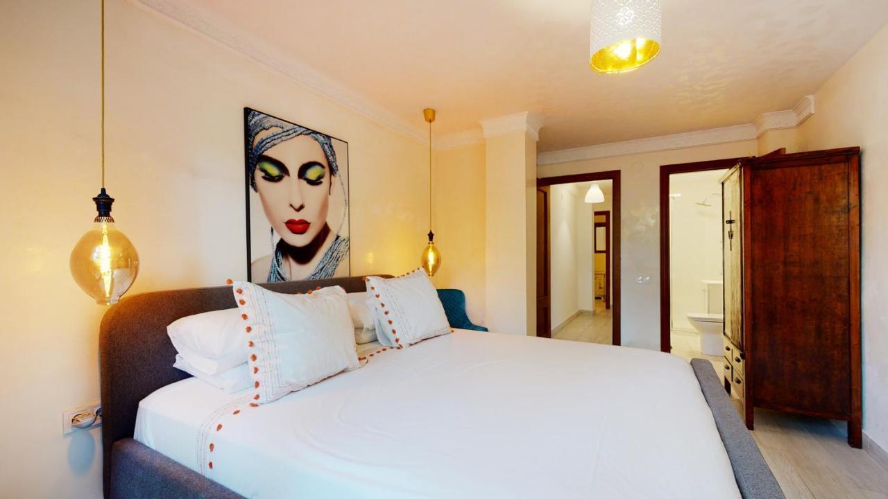 Majestic By The Heated Private Pool & Jacuzzi Villa *