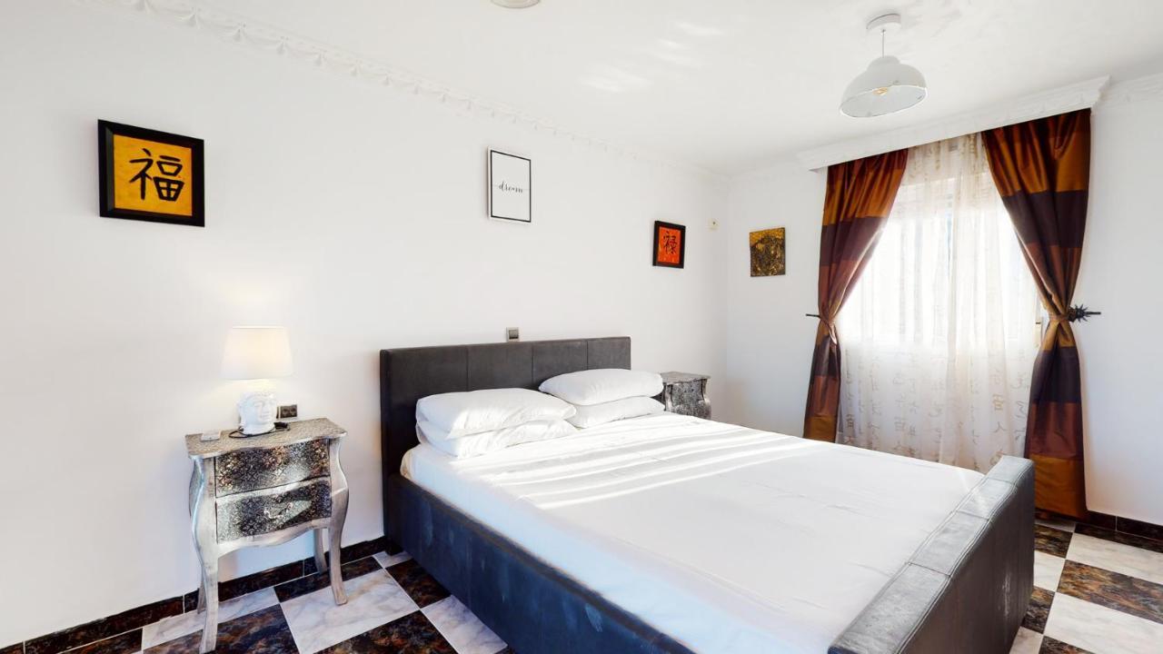 Majestic By The Heated Private Pool & Jacuzzi Benalmádena
