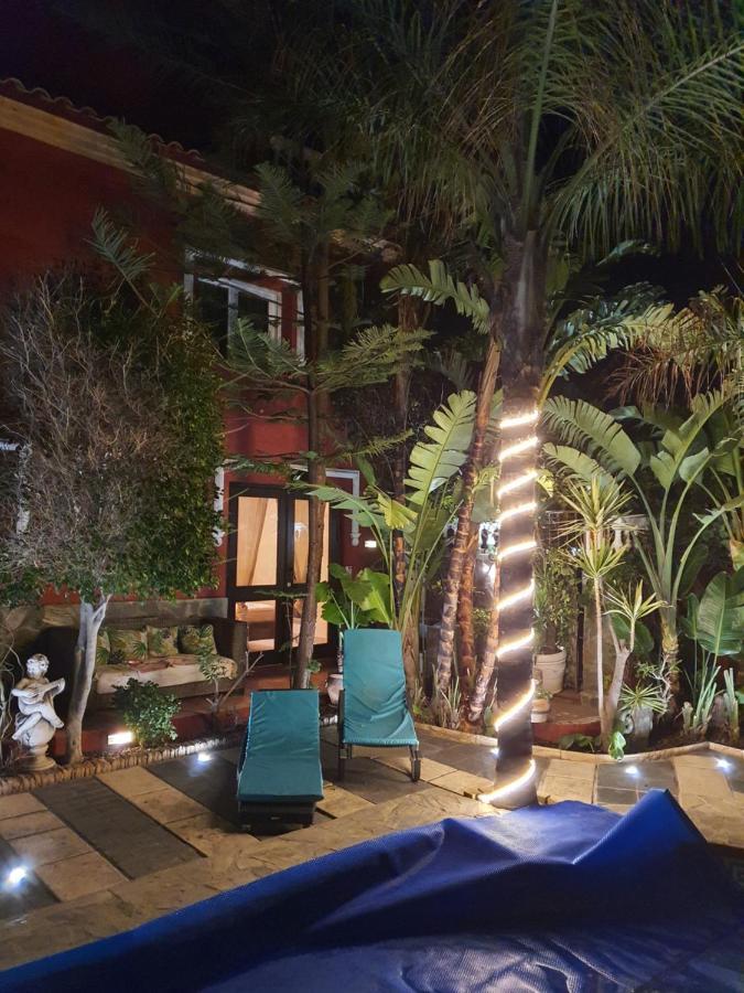 Majestic By The Heated Private Pool & Jacuzzi Villa *