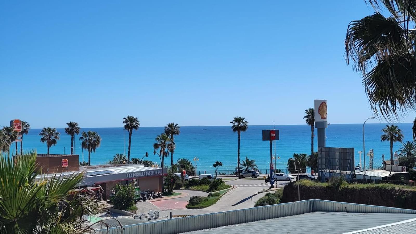 Majestic By The Beach *