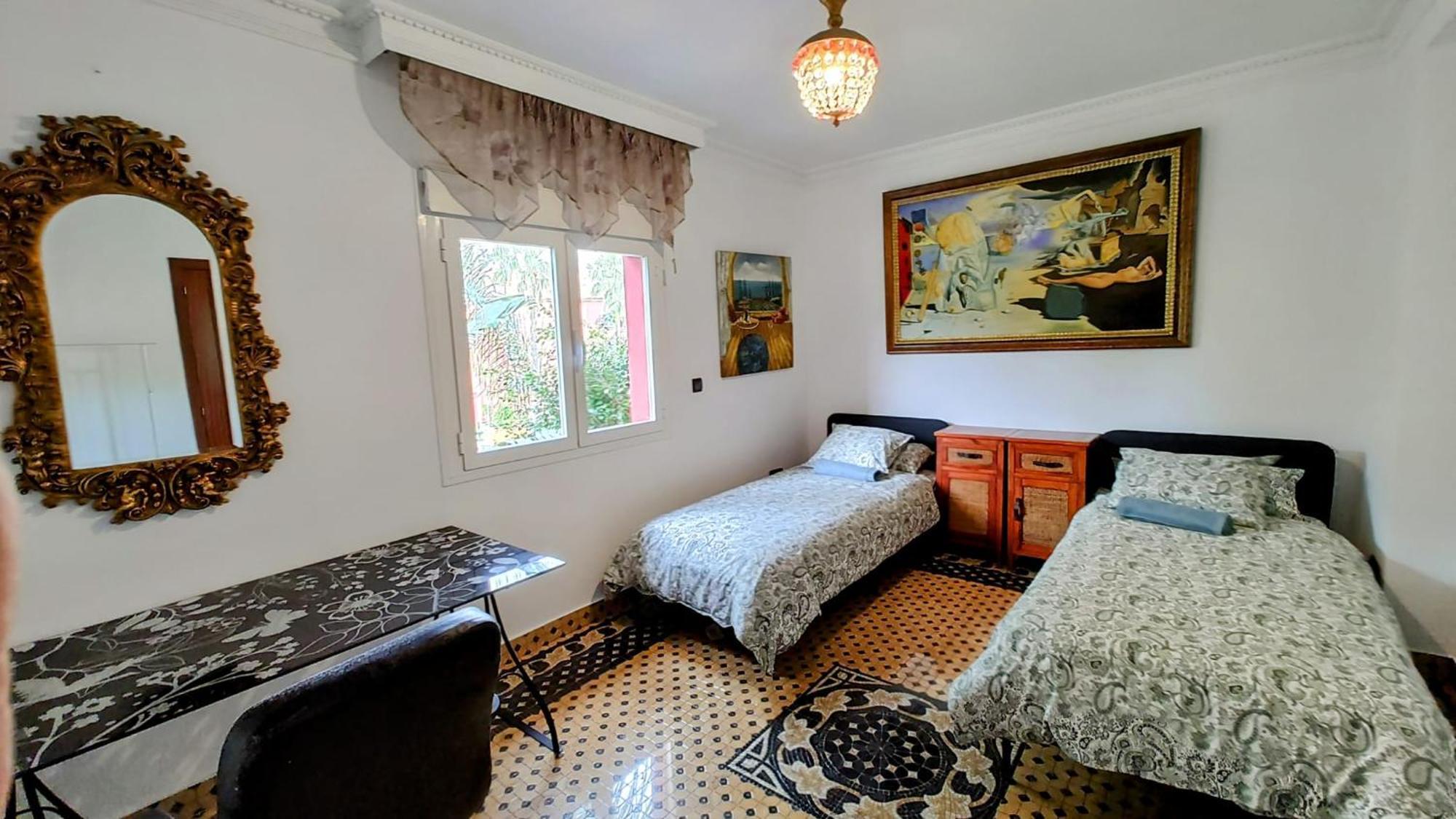 Majestic By The Heated Private Pool & Jacuzzi Villa
